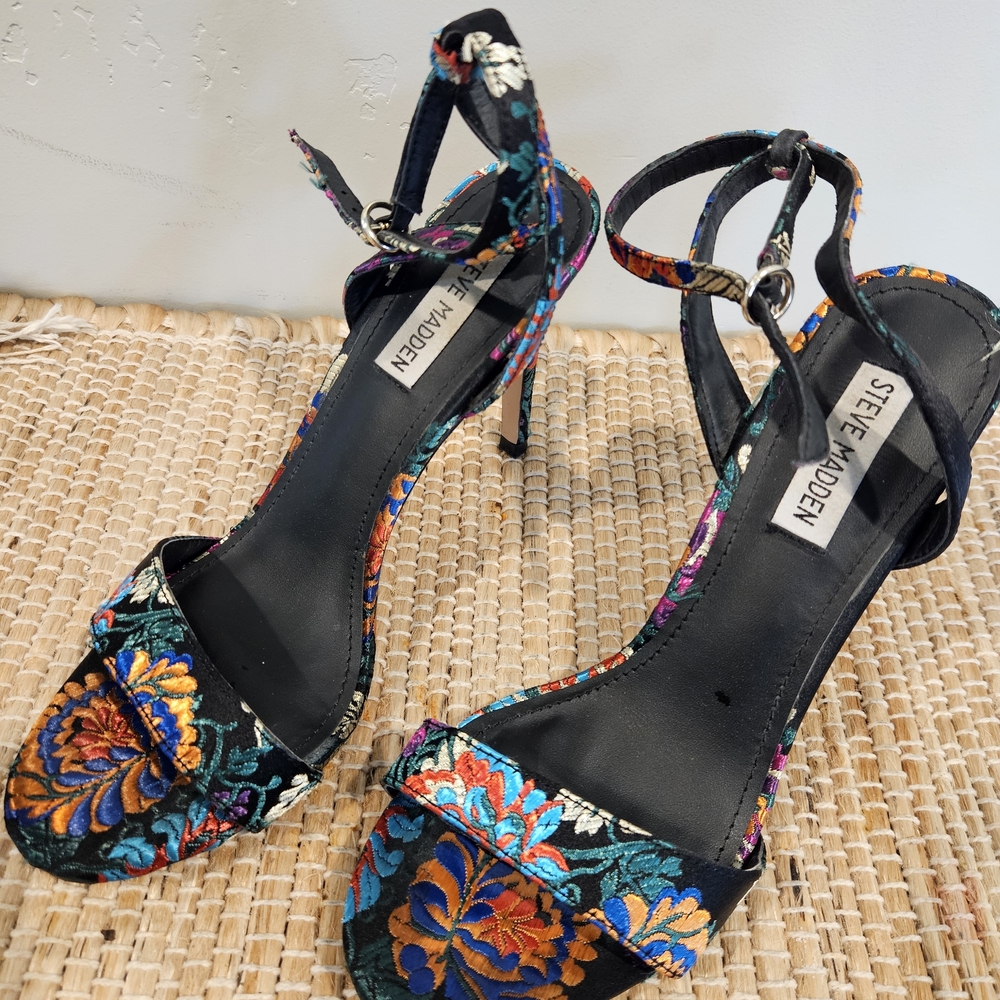 Steve Madden Multicolor Floral Heels